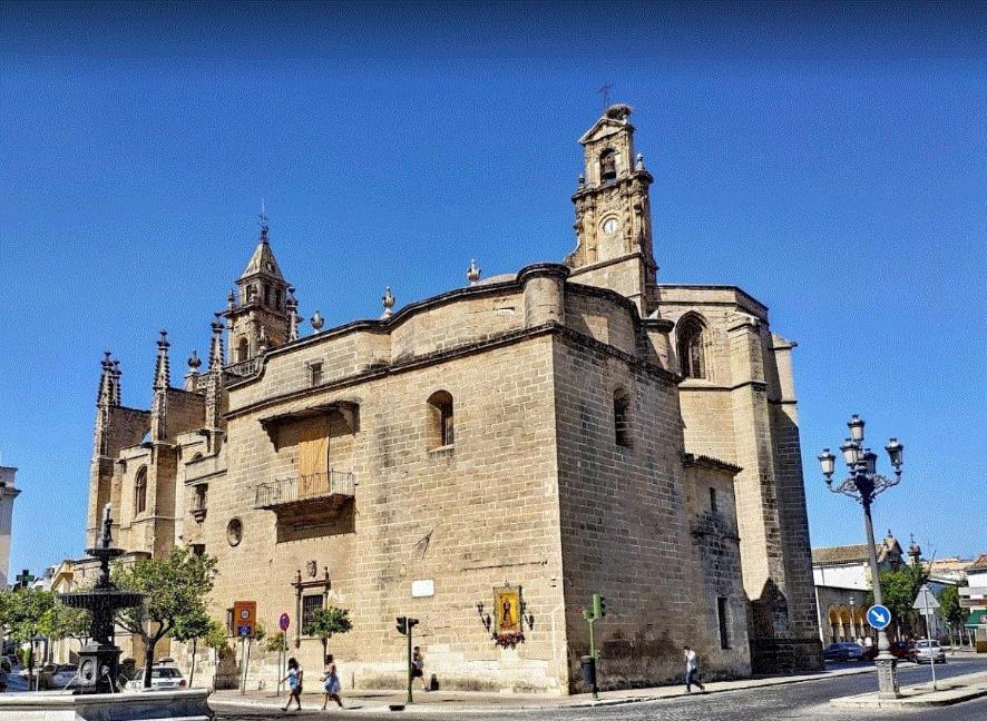 Apartamentos Iglesia De Santiago Херес-де-ла-Фронтера Экстерьер фото
